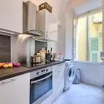Two Levels In Historical Building - Happy Apartamento *