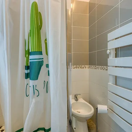 Two Levels In Historical Building - Happy Apartman Menton