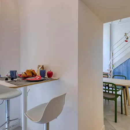 Two Levels In Historical Building - Happy * Menton