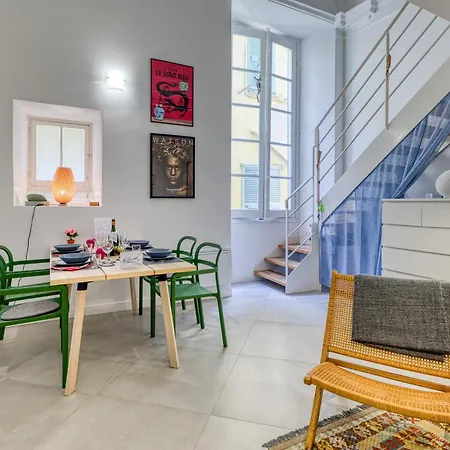 Two Levels In Historical Building - Happy Apartment Menton