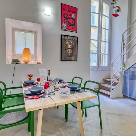 Two Levels In Historical Building - Happy Apartment Menton
