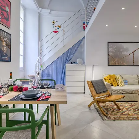 Apartment Two Levels In Historical Building - Happy Menton