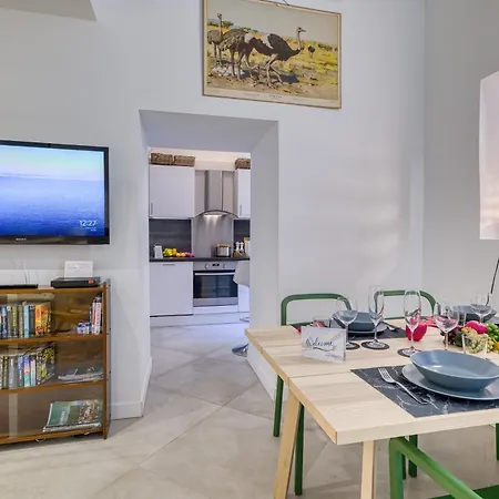 Two Levels In Historical Building - Happy * Menton