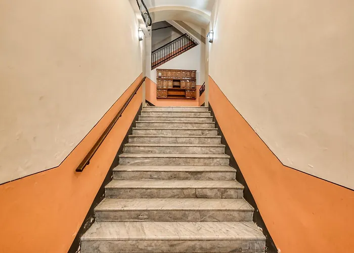 Two Levels In Historical Building - Happy *