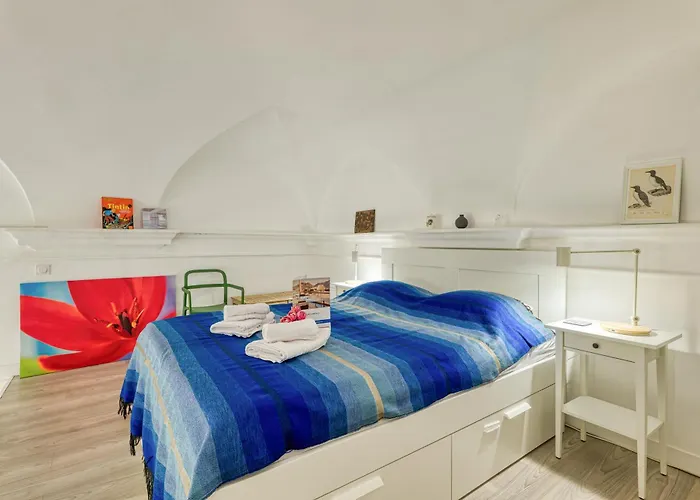 Two Levels In Historical Building - Happy Apartment