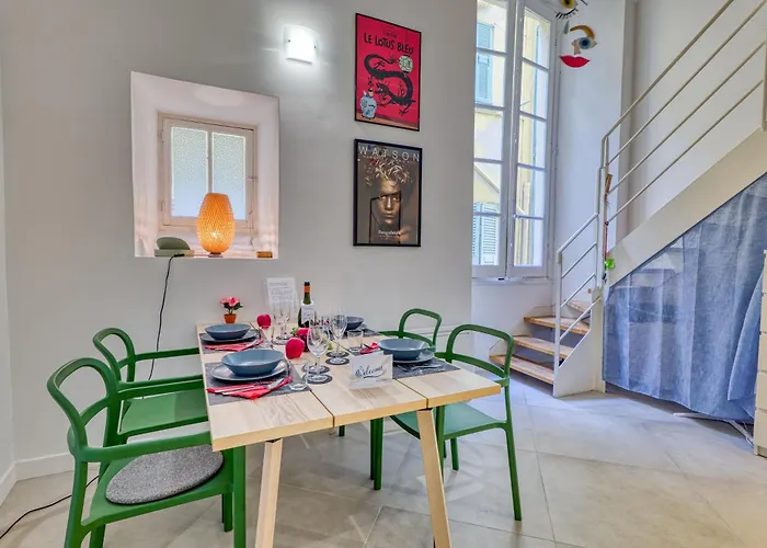 Two Levels In Historical Building - Happy Apartment Menton